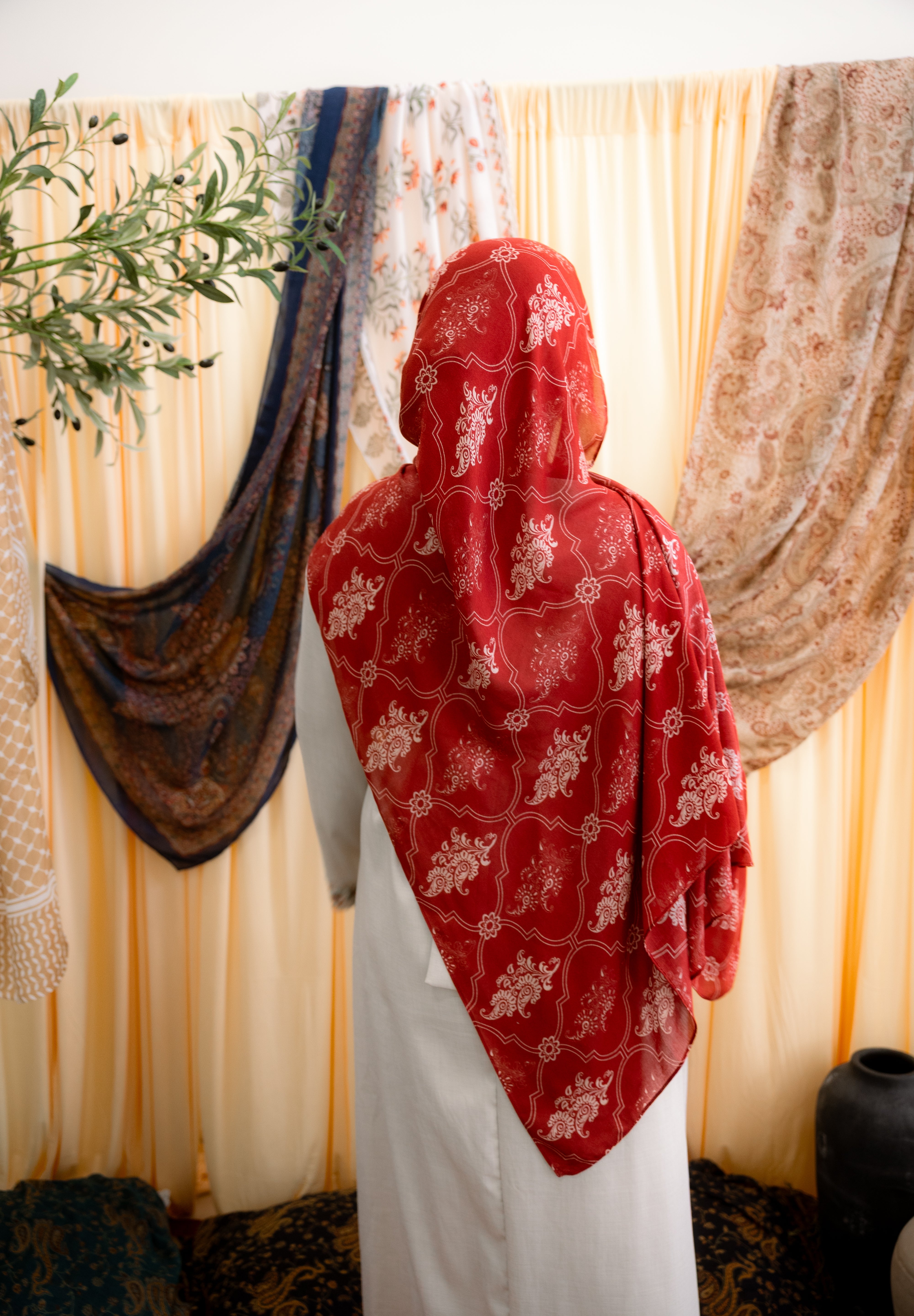 Laal Damask