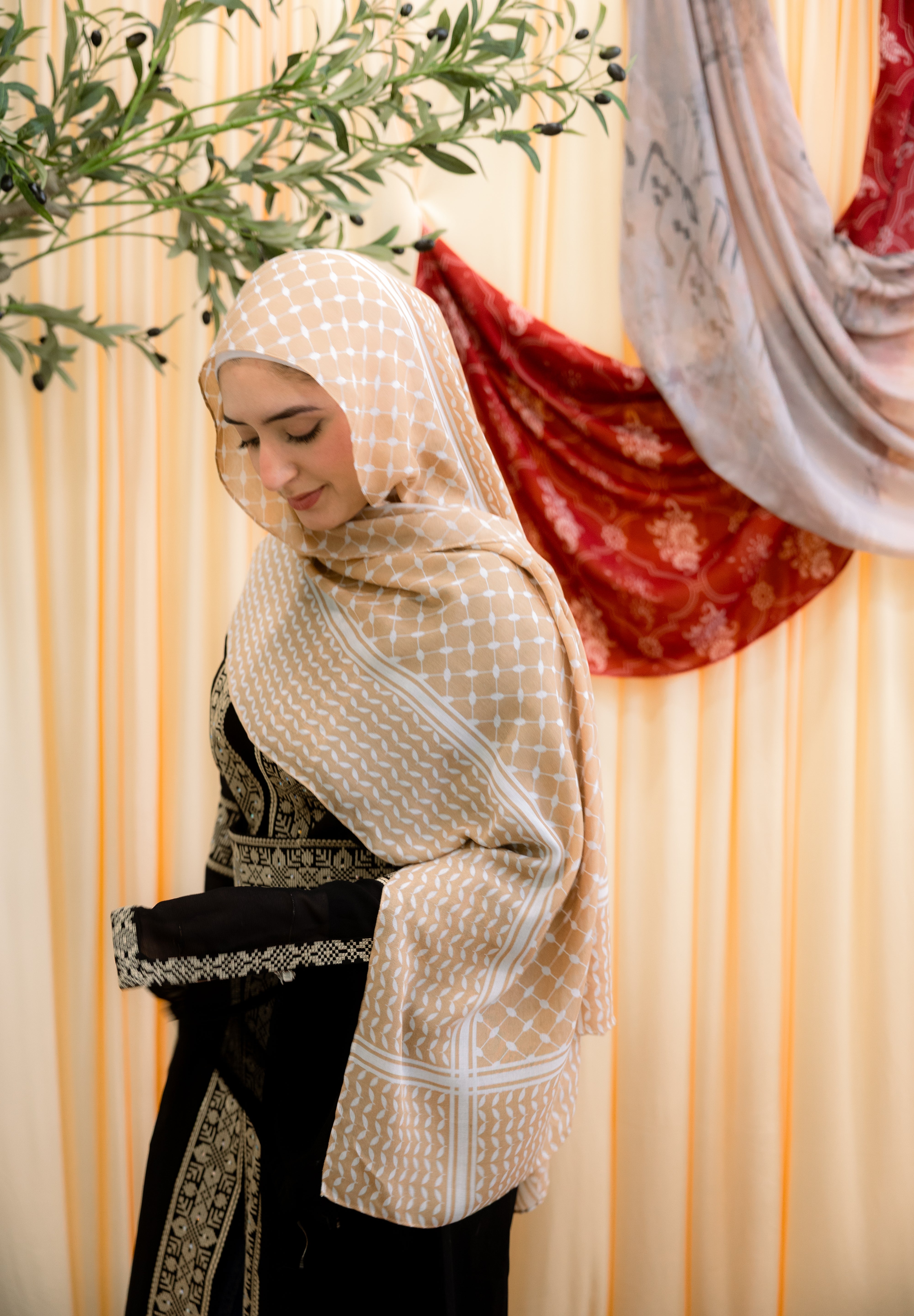 Golden Keffiyeh