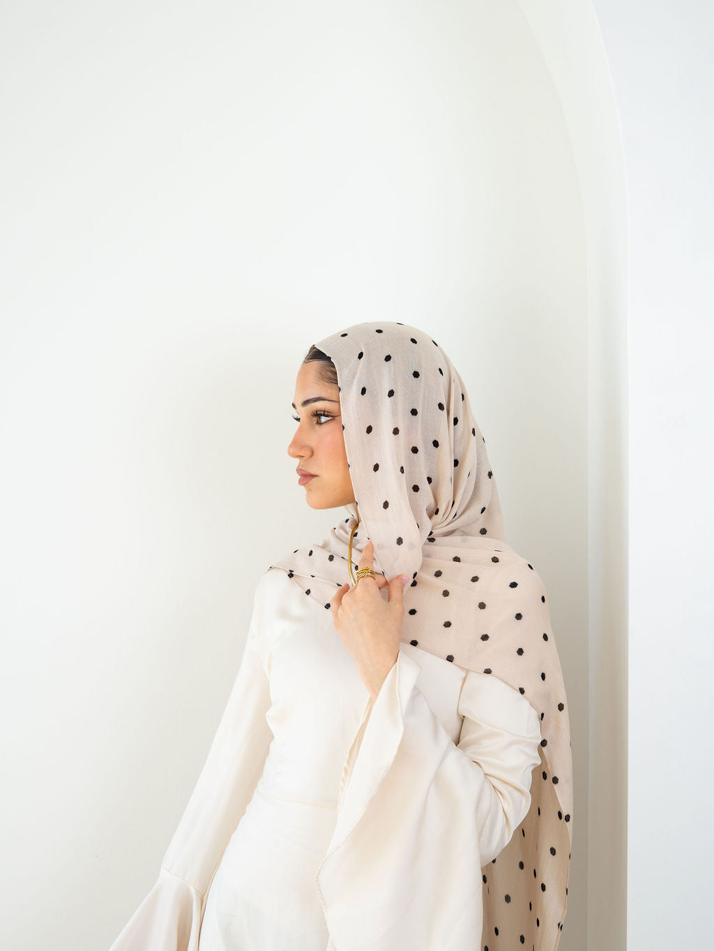 Cream polka