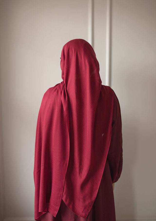Cherry Modal Hijab Set